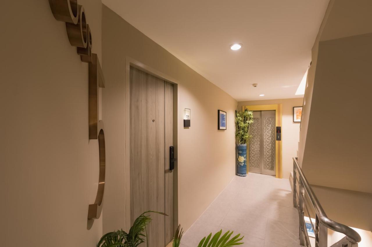 Heaven Boutique Hotel バンコク都 エクステリア 写真