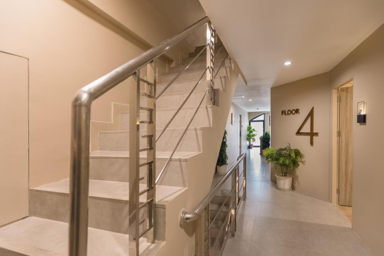 Heaven Boutique Hotel バンコク都 エクステリア 写真