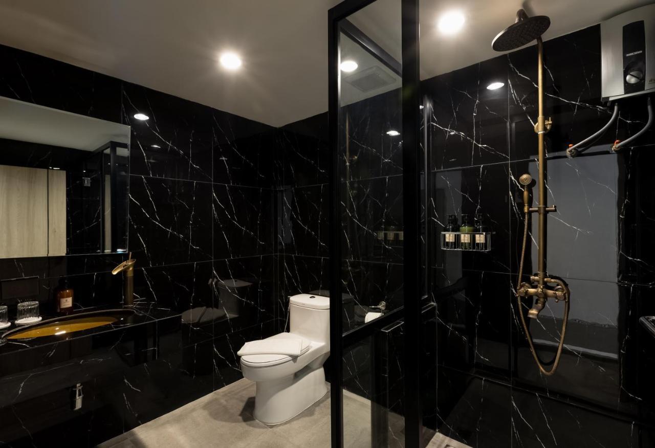 Heaven Boutique Hotel バンコク都 エクステリア 写真